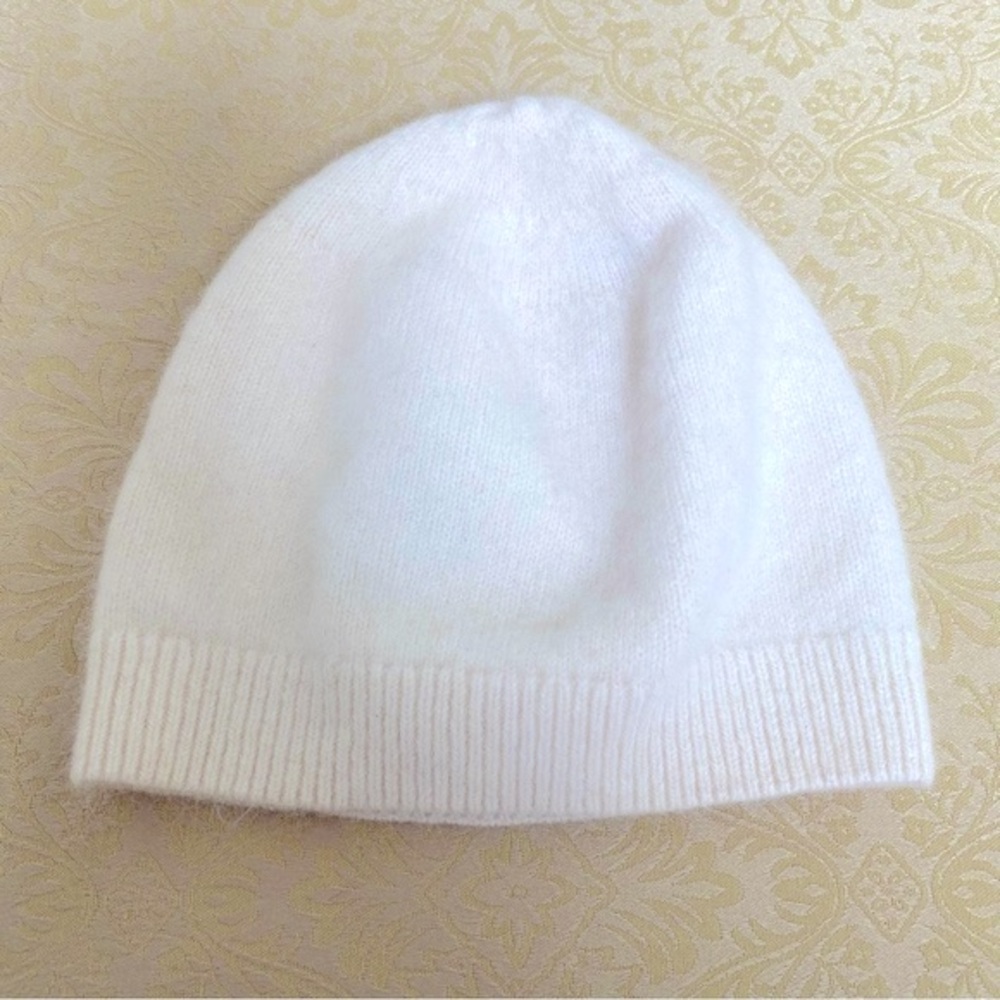 GAP cream Lambswool/Angora beanie